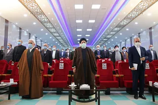 واگذاری بنگاههای دولتی به بخش خصوصی یک ضرورت است به شرط آنکه دولت بخش خصوصی را توانمند کند