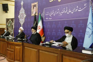 نابسامانی در صدور کارت‌های بازرگانی زمینه ساز سوء استفاده از ارزهای تخصیصی برای واردات است/ هنوز کسانی در زندان هستند که با استفاده از ظرفیت قوانین موجود امکان آزادی دارند/ در برخورد با روابط ناسالم اداری به نصیحت و توصیه اکتفا نمی‌کنیم