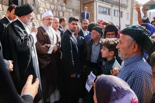 تصاویر بازدید دکتر رئیسی از روستای قلعه جی کردستان