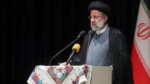 مسأله کپرنشینی درسیستان و بلوچستان باید تا پایان سال جاری سامان یابد/ سواحل مکران می‌تواند قطب رونق و ارتباطات تجاری و اقتصادی با دنیا باشد