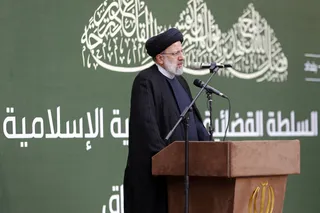 آنکه امروز بر سر مردم مظلوم یمن بمب می‌اندازد و زنان و کودکان بیگناه را به خاک و خون می‌کشد، امتداد جریان یزیدی است