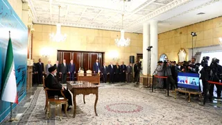تصاویر  مراسم امضای توافق نامه احداث خط آهن رشت _ آستارا