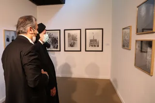 تصاویر بازدید رئیس جمهور از نمایشگاه « آینه در آینه »
