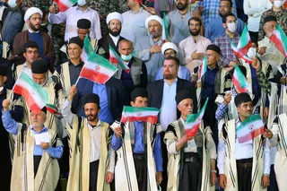 تصاویر دیدار رئیس جمهور با اقشار مختلف مردم چهارمحال و بختیاری