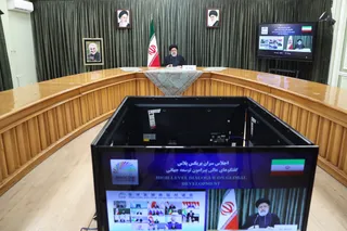 تصاویر سخنرانی ویدئو کنفرانسی در اجلاس سران بریکس پلاس