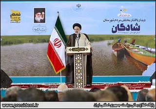 تصاویر سخنرانی در اجتماع پرشور مردم شادگان