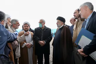 تصاویر بازدید رئیس جمهور از بیمارستان در حال ساخت نسیم‌شهر
