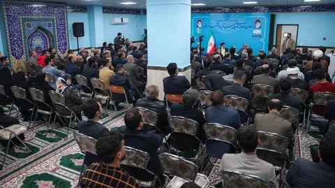 نشست با فعالان عرصه تولید و اقتصاد مردمی استان مازندران