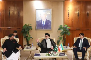 ورود رئیس جمهور به شهر کراچی