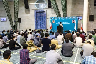 عکس/ حضور رئیسی در جمع اساتید و دانشجویان دانشگاه تهران