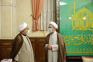 دستور رئیس دستگاه قضا به دادستان برای رسیدگی به علت صدور مجوز صادرات به افراد فاقد صلاحیت/ گره زدن تصمیم گیری‌ها به انتخابات آمریکا آدرس غلط دادن به ملت است