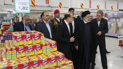 تصاویر بازدید از نمایشگاه محصولات دانش بنیان و فناورانه ایرانی