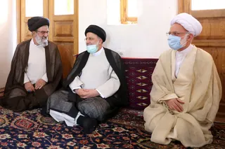 تصاویر بازدید از خانه پدری امام خمینی (ره) در خمین