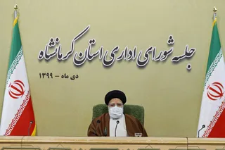 راه اندازی بازارچه مرزی و استقرار گمرک در مناطق مرزی راهی برای قانونمند کردن صادرات و واردت در کرمانشاه است/ منظور ما از برخورد با قاچاق، مقابله با قاچاق سازمان یافته است نه برخورد با کوله بری؛ قاچاق سازمان یافته است که به اقتصاد کشور آسیب می‌رساند