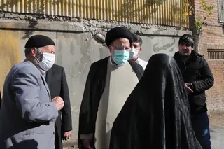 تصاویر بازدید سرزده رئیس جمهور از محله شهید هرندی تهران