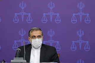 پرستار نباید نگران حقوق و مزایا و امتیازات قانونی خود باشد/ باطل‌السحر تحریم‌ها، قوی شدن ایران اسلامی است