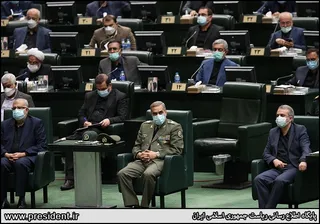تصاویر حضور رئیس جمهور در جلسه بررسی صلاحیت وزیران پیشنهادی دولت سیزدهم