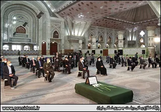 تصاویرمراسم تجدید میثاق اعضای هیات دولت با آرمانهای امام خمینی (ره)
