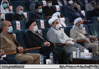 تصاویر دیدار نمایندگان اقشار مردم ، ایتارگران ، نخبگان و علماء استان سیستان و بلوچستان