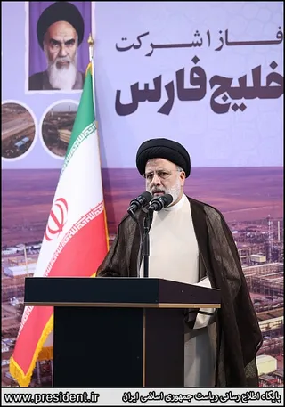تصاویر افتتاح فاز یک شرکت پالایش گاز هویزه خلیج فارس