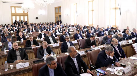 تصاویر گردهمایی روسای نمایندگی های جمهوری اسلامی ایران در خارج از کشور