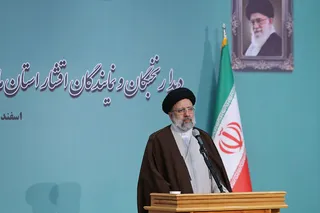راه برون‌رفت از مشکلات کشور در دستان جوانان، مردم و مسئولان کشور قرار دارد/ نظام اداری کارآمد یکی از جلوه‌های امیدآفرینی در کشور است