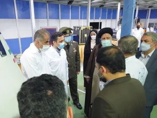 تصاویر بازدید دکتر رئیسی از نمایشگاه دستاوردهای صنعت فضایی