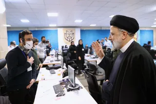 بازدید از بخش‌های مختلف ستاد انتخابات کشور