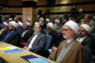 تصاویر سخنرانی در بیست و نهمین اجلاس سراسری نماز