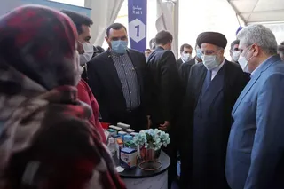 گزارش تصویری حضور دو ساعته حجت‌الاسلام و المسلمین سید ابراهیم رئیسی در نمایشگاه اینوتکس ۲۰۲۱