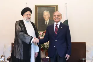 استقبال رسمی از سوی نخست وزیر پاکستان