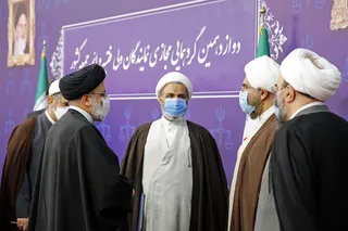 محوریت ائمه جمعه و مساجد برای جمع آوری کمک‌های مومنانه در دوران شیوع کرونا گواهی بر پناهگاه بودن مساجد است