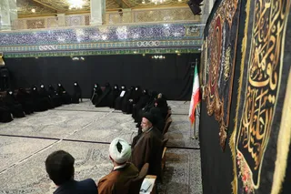 تصاویر دیدار صمیمانه با خانواده شهدای دفاع مقدس و مدافع حرم