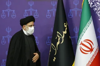 مرتبطین با دستگاه قضایی بدانند که این دستگاه هیچ گونه فسادی را بر نمی‌تابد