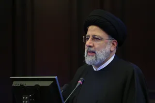 تصاویر آیت الله رئیسی در جمع شورای علمی، اساتید و جمعی از دانشجویان دانشگاه ملی مسکو