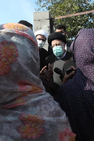 تصاویر حضور در جمع اهالی محله صحرا جزیره هرمز