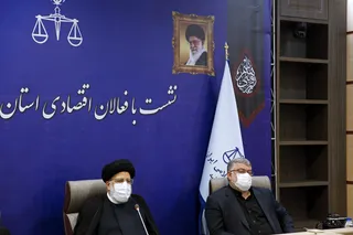 باید در جنگ اقتصادی آرایش جنگی بگیریم و کارآفرینان ما مانند یک افسر وارد میدان تولید شوند/ نباید سرمایه‌های کشور را با خام فروشی حراج کنیم