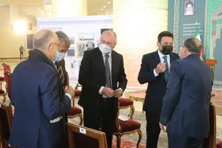 تصاویر مراسم سالگرد پیروزی انقلاب اسلامی با حضور سفرای خارجی مقیم ایران