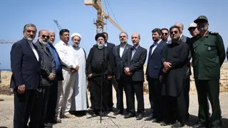 تصاویر  آغاز عملیات لوله‌گذاری انتقال آب دریای عمان به شرق کشور