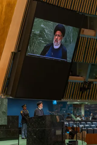تصاویر سخنرانی رئیس جمهور در هفتاد و هشتمین نشست مجمع عمومی سازمان ملل