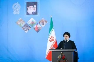 تصاویر دیدار رئیس جمهور با اقشار مختلف مردم چهارمحال و بختیاری