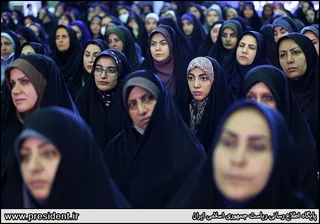 تصاویر آئین بزرگداشت مقام معلم