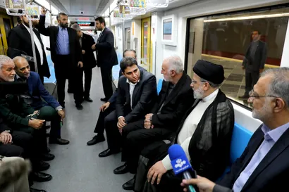 افتتاح 4 ایستگاه مترو و شروع عملیات حفاری تونل خط 10 مترو تهران