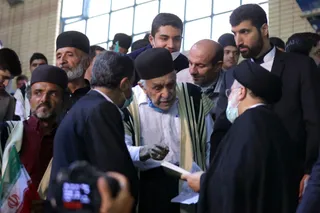 تصاویر دیدار رئیس جمهور با اقشار مختلف مردم چهارمحال و بختیاری