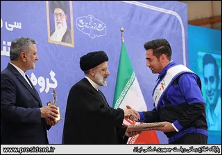 تصاویر مراسم «امتنان از کارگران نخبه، گروه‌های کار و واحدهای نمونه»