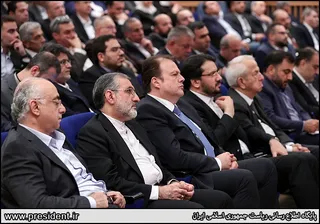 تصاویر نشست با تجار و فعالان اقتصادی