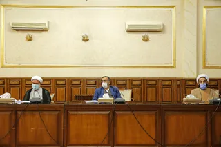تهدید امنیت غذایی مردم توسط سوداگران و سودجویان جنایت علیه مردم است/ همکاران دستگاه قضایی و نیروهای سپاه به عنوان حافظان دریا باید با صید‌ترال با قاطعیت برخورد کنند