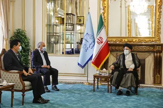 بی رحمی دشمن در تحریم کالاهای ضروری مردم ایران و سوریه، جنایت علیه بشریت است/ قبلا میز مذاکره تعیین‌کننده مناسبات منطقه بود و امروز ابتکار عمل در دست جریان مقاومت است