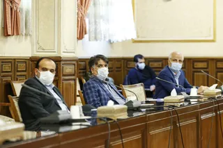 مرتبطین با دستگاه قضایی بدانند که این دستگاه هیچ گونه فسادی را بر نمی‌تابد