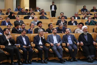 نشست مشترک نمایندگان و منتخبین مجلس با هیئت دولت